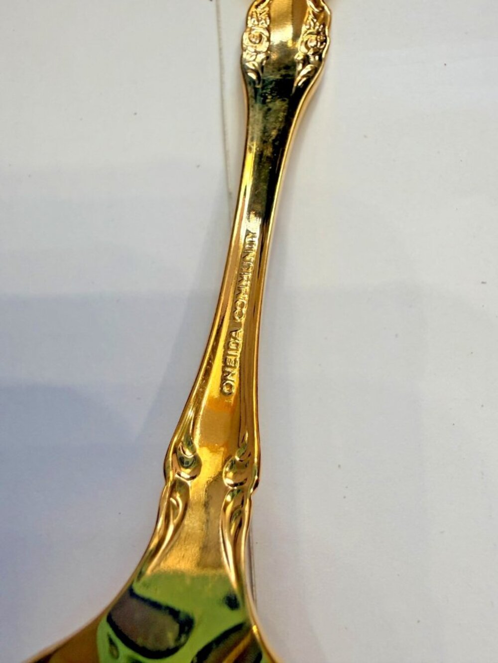 Oneida Community Golden BRAHMS Stainless Gumbo Spoon - Picture 4 of 4